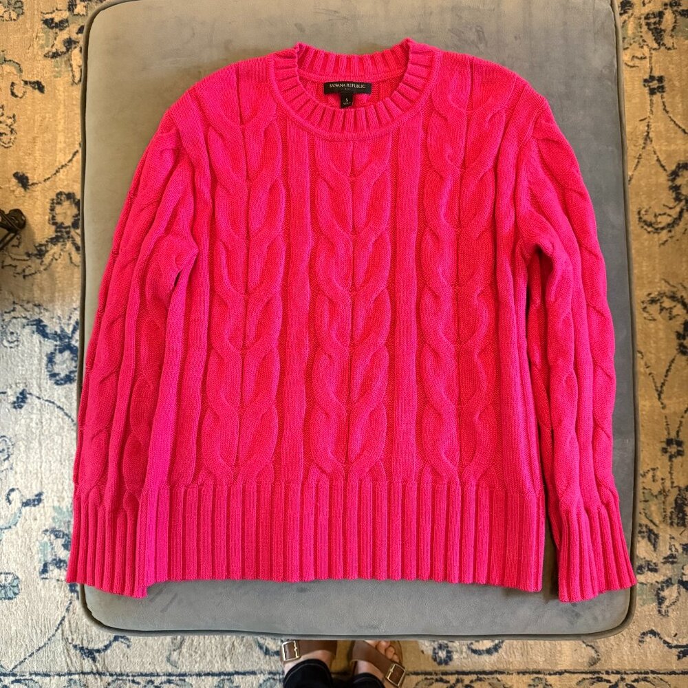 Banana Republic Cozy Sweater - NWoT Tags - Small